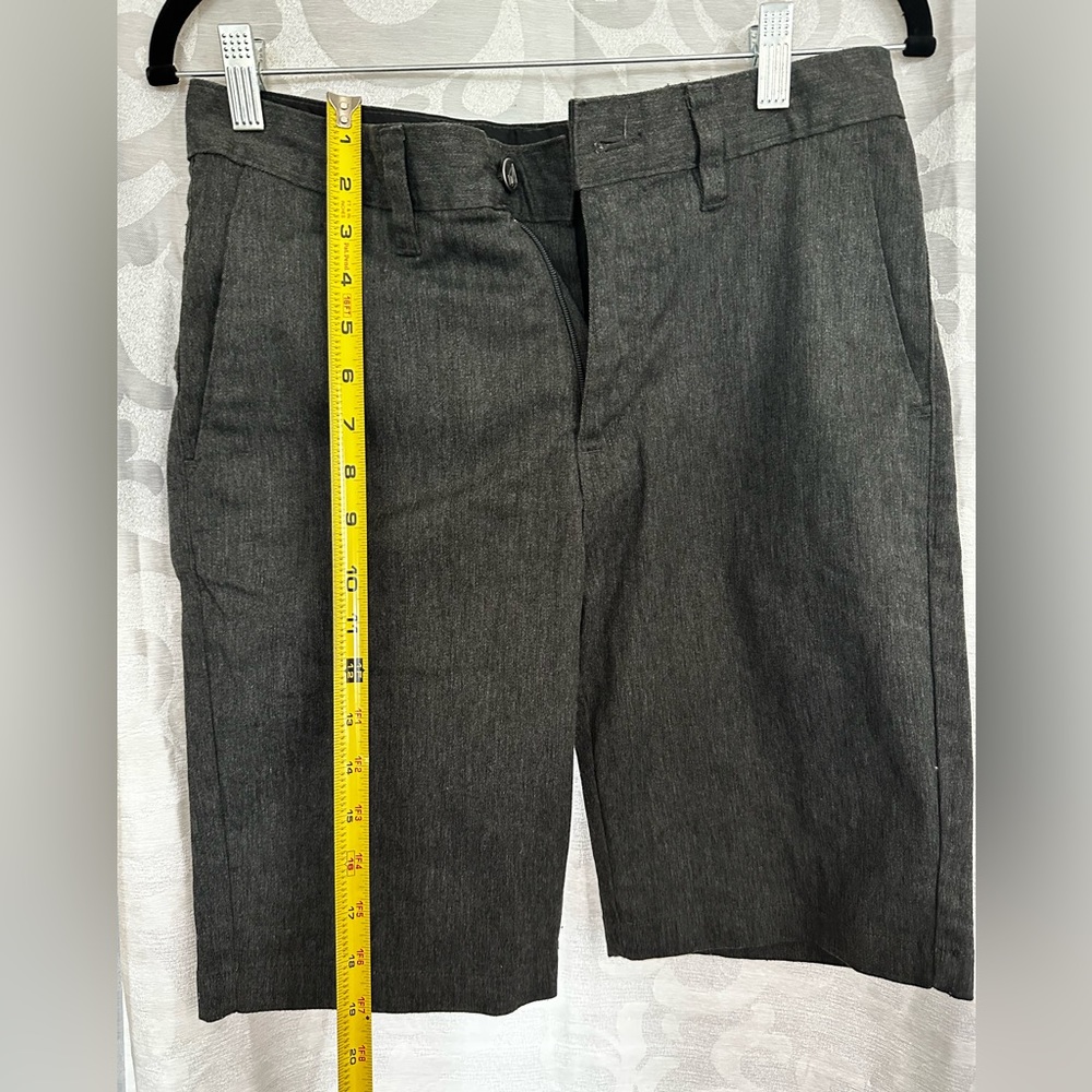 Dark Gray Men’s Volcom shorts